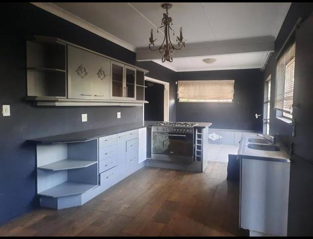 3 BEDROOM HOUSE FOR SALE IN ARCON PARK